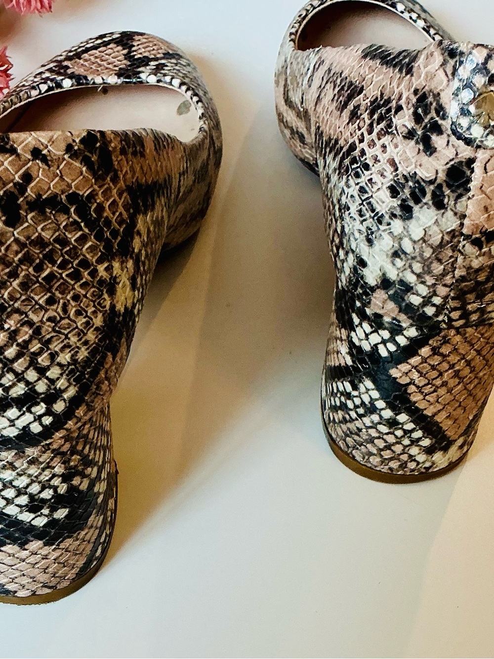 kate spade Beverly Pumps Sz 8.5 - Picture 6 of 10